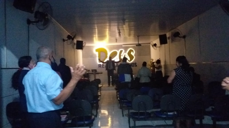 Ate aqui nos ajudou o senhor!